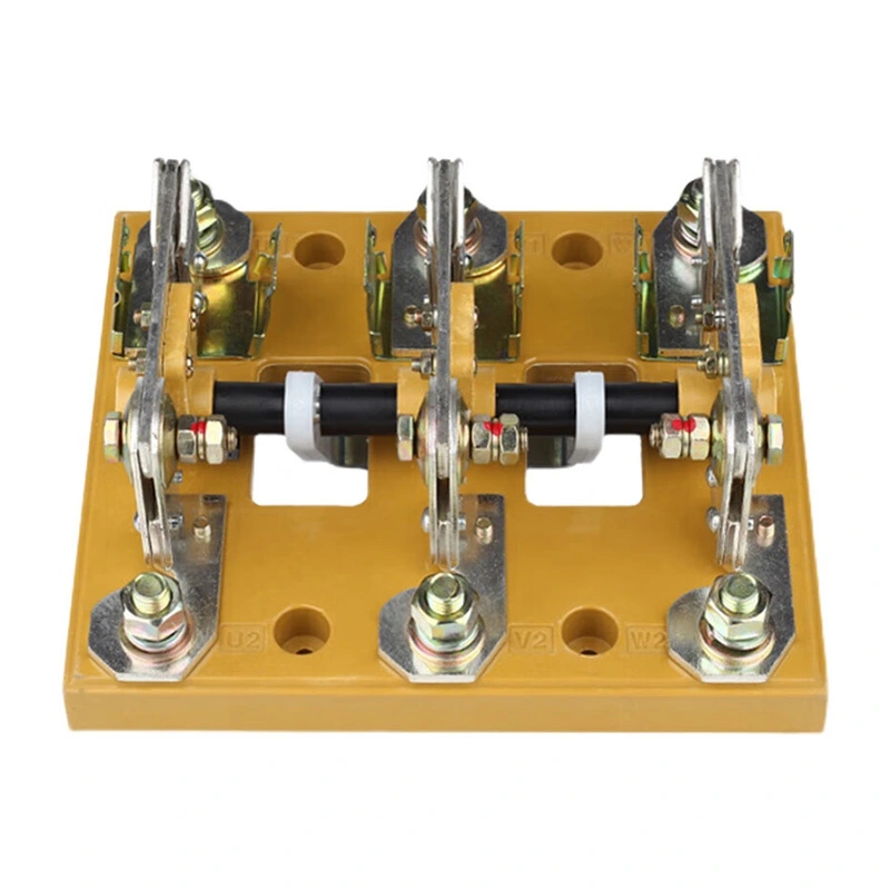 100 ampeerin 4 napainen eristinkytkin